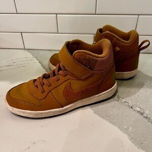 Nike Court Borough Mid-Top Sneaker Size (little kid) 13